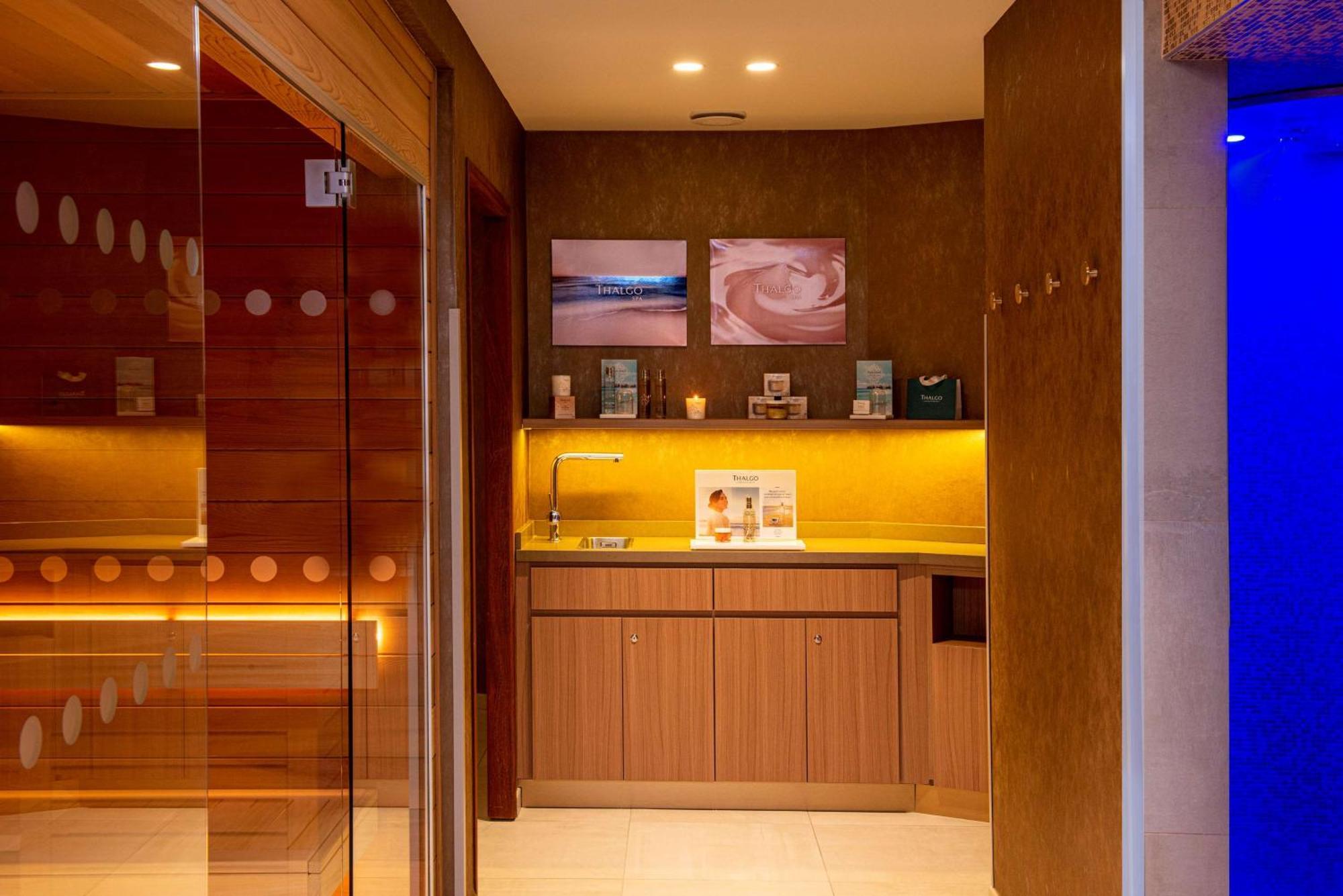 Radisson Blu Hotel, Rouen Centre Ngoại thất bức ảnh
