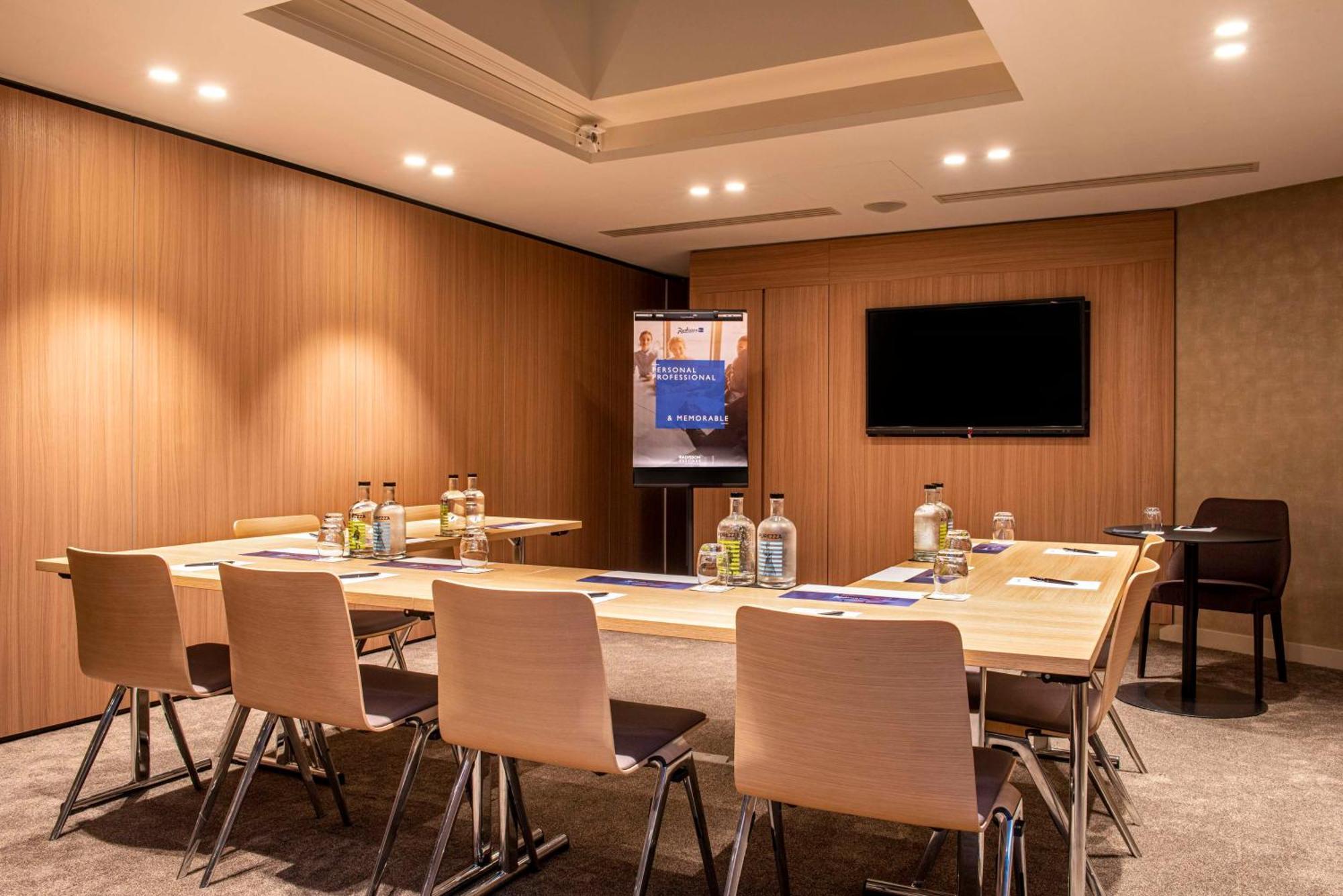 Radisson Blu Hotel, Rouen Centre Ngoại thất bức ảnh